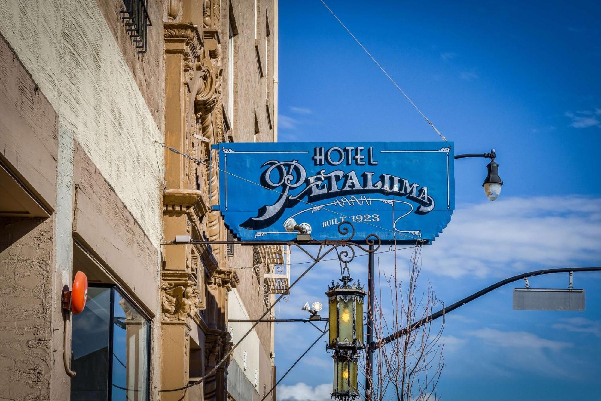 Hotel Petaluma, Tapestry Collection By Hilton Exterior foto